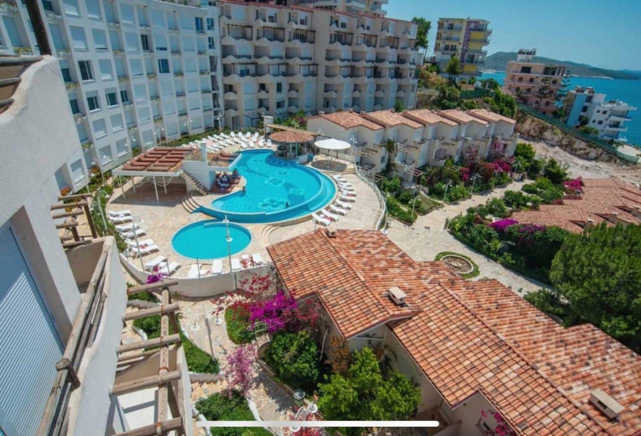 Villa 23 On The Bay Sarandë Exteriör bild
